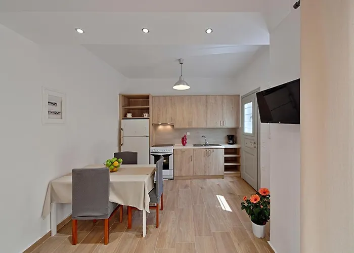 Aeolia Apartment Ermoupoli