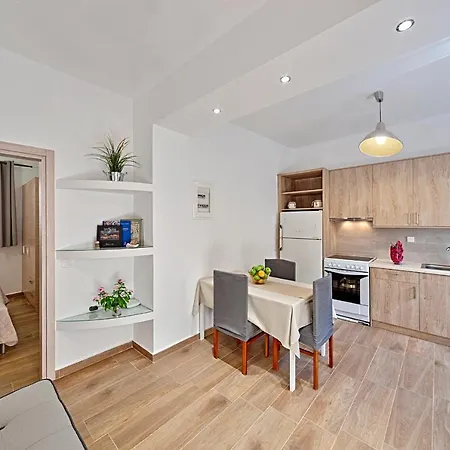 Aeolia 아파트 에르무폴리