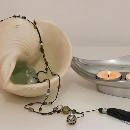 Aeolia 에르무폴리